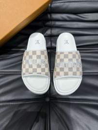 Picture of Louis Vuitton Slippers _SKULVsz38-45jyh0565802